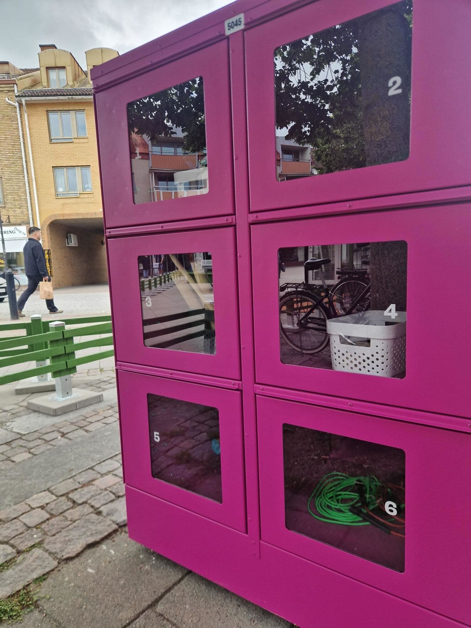 Box 5045 - Main Image